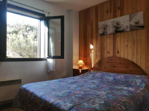 Apartamento Besiberri 3 situado en una planta baja y con terraza
